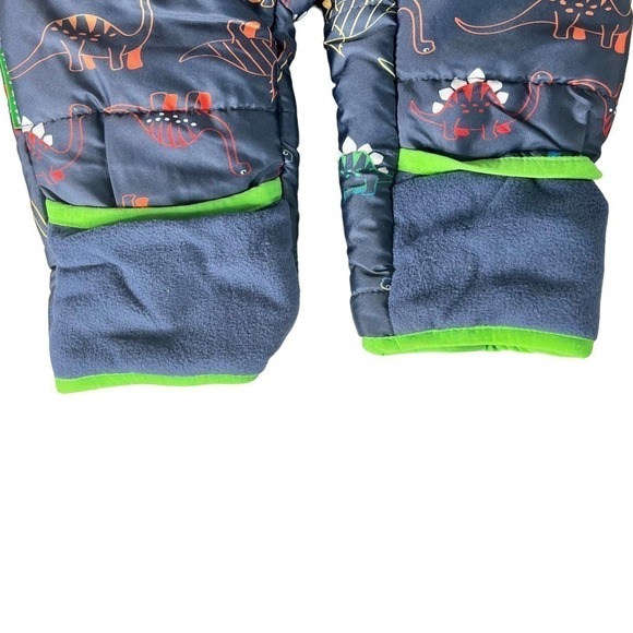 New Wippette Baby Pram Dinosaur Snowsuit Size 6/9M - Picture 4 of 6
